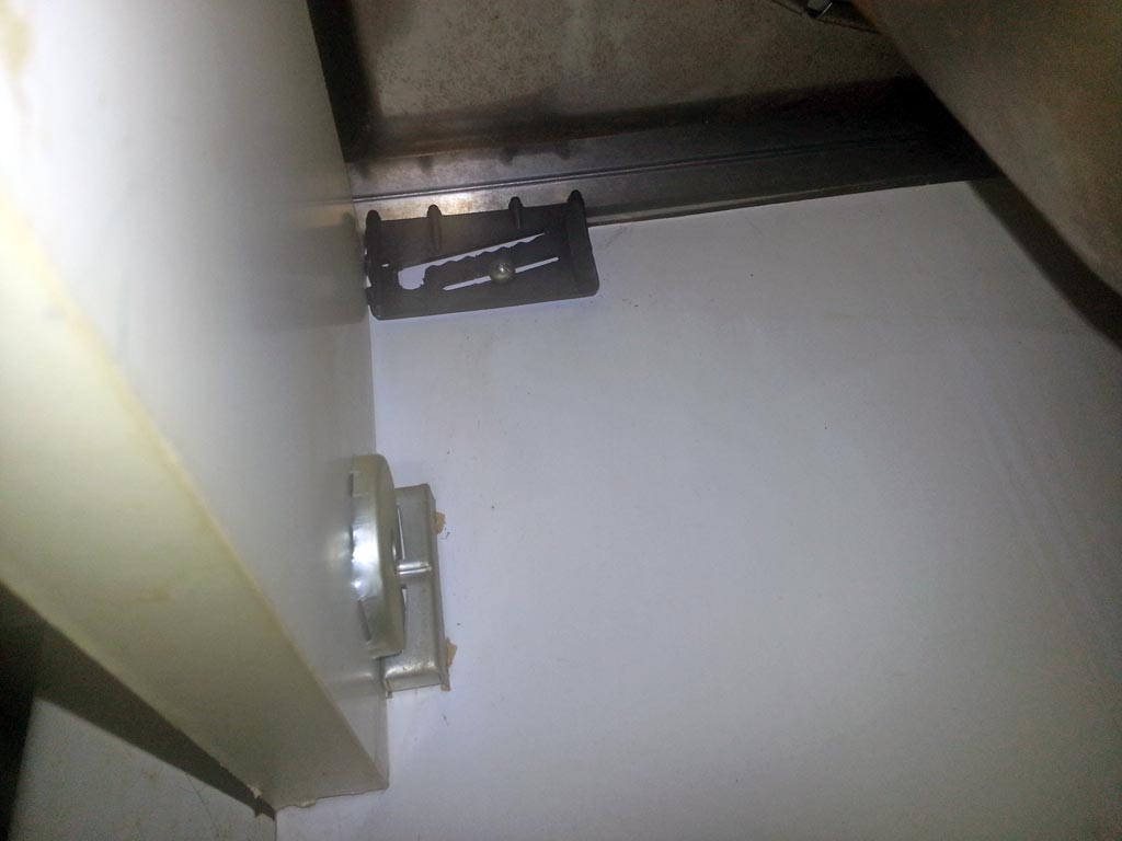 enlever evier du mur 03
