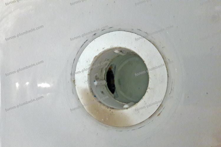 problème odeur canalisation douche